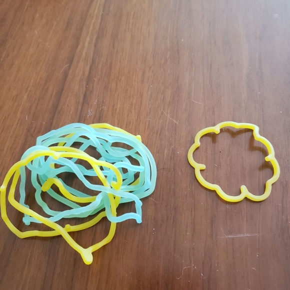 Silly Band - Picture 1 of 1
